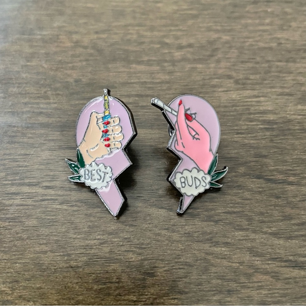 🎉 New Best Buds / Friends Enamel Pin Set of 2
